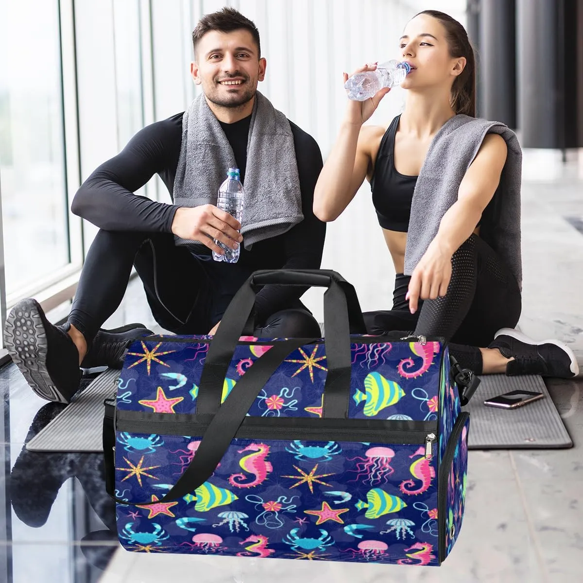 Cute Seahorses Pattern Sports Gym Bag for Women Men Travel Duffel Bag with Wet Pocket & Shoes Compartment Waterproof Weekender Overnight Tote Carry on Bag Lightweight