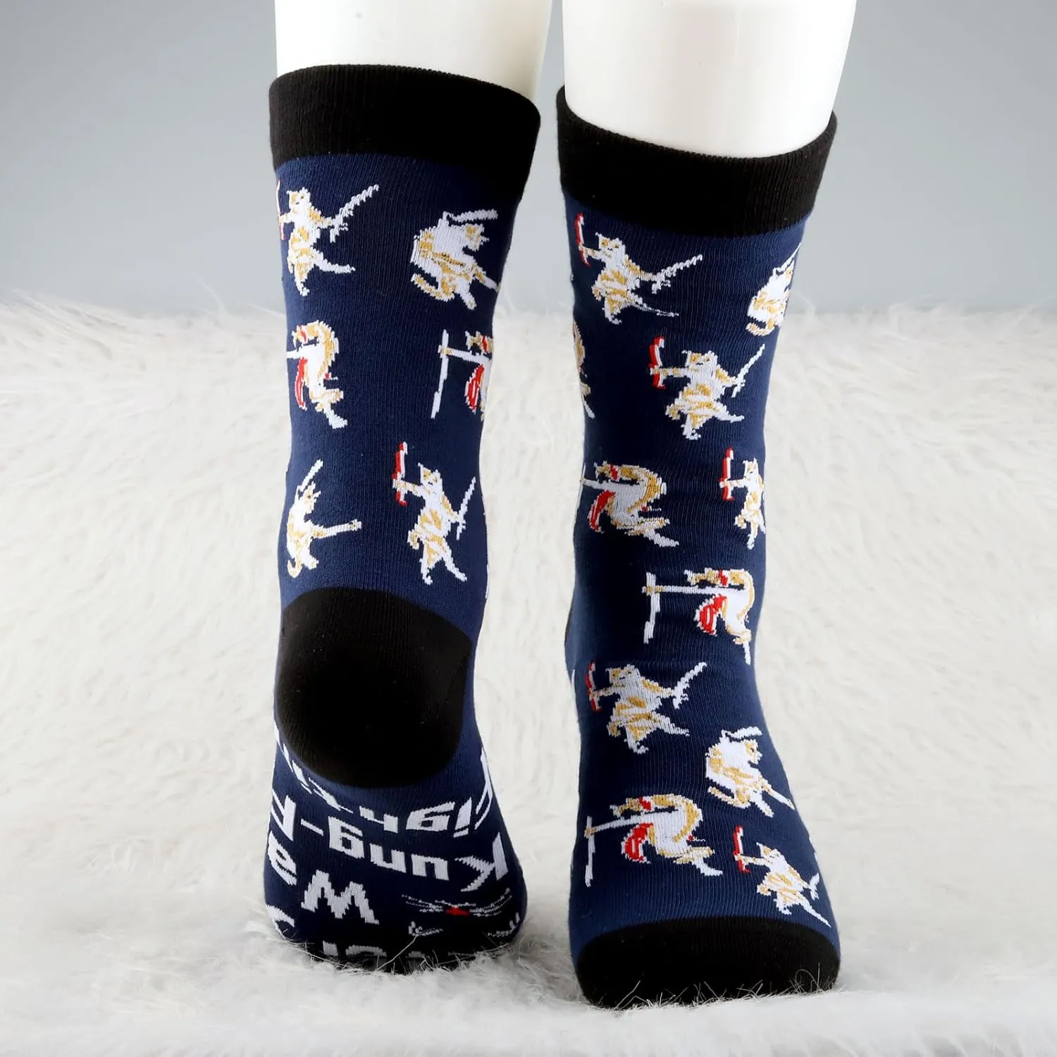 MBMSO Kung Fu Cat Socks - Funny Martial Arts Gifts for Men - Ninja & Karate Fans - Meow Gift Socks
