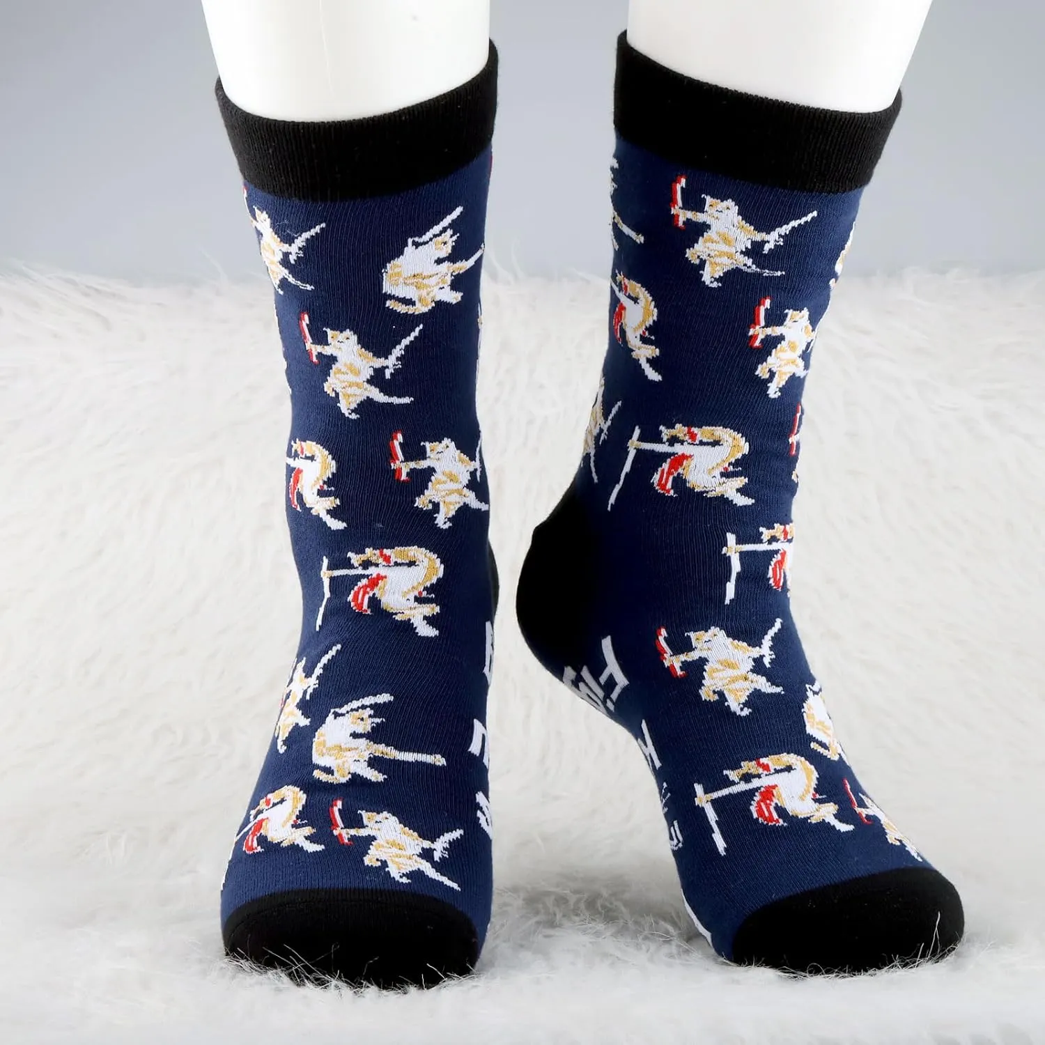 MBMSO Kung Fu Cat Socks - Funny Martial Arts Gifts for Men - Ninja & Karate Fans - Meow Gift Socks