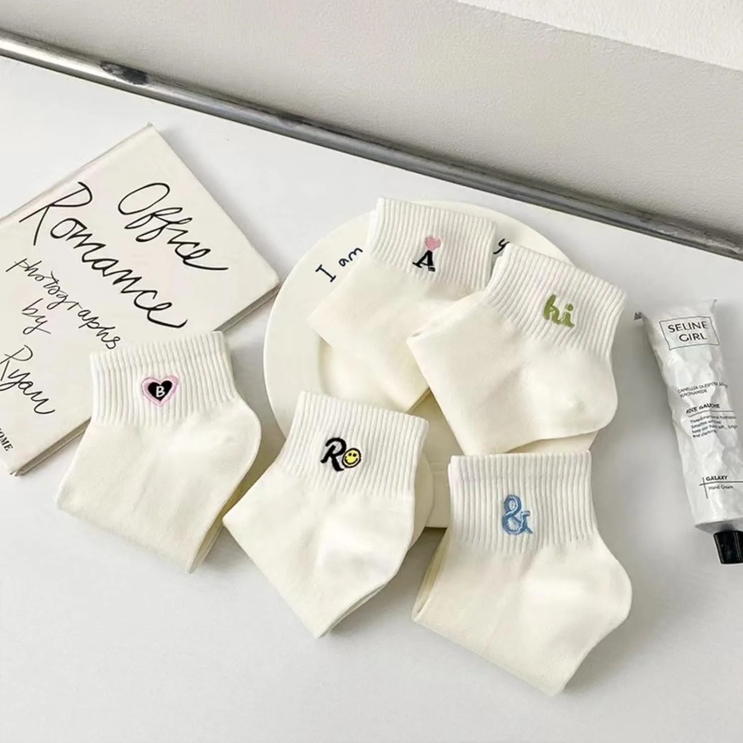 Womens Ankle Socks 5 Pairs Novelty Crew Cute Casual Cotton Socks Colorful Patterned Short Girls Socks US 5-8
